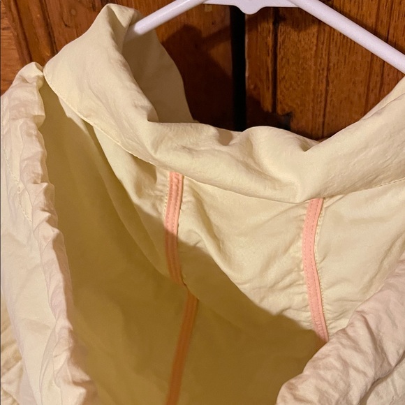 Zara Pastel Yellow and Pink Cropped Windbreaker Jacket - Picture 5 of 8